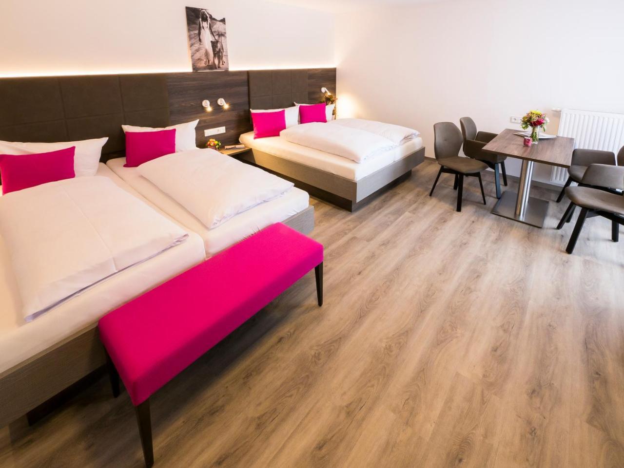 Hotel Loewen Garni - B&B Руст Екстериор снимка